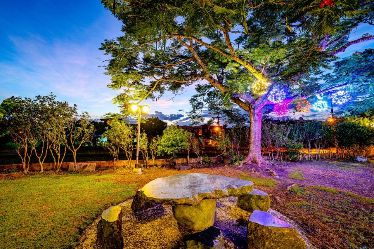 Rainbow Garden B&B Dongshan  Exterior foto